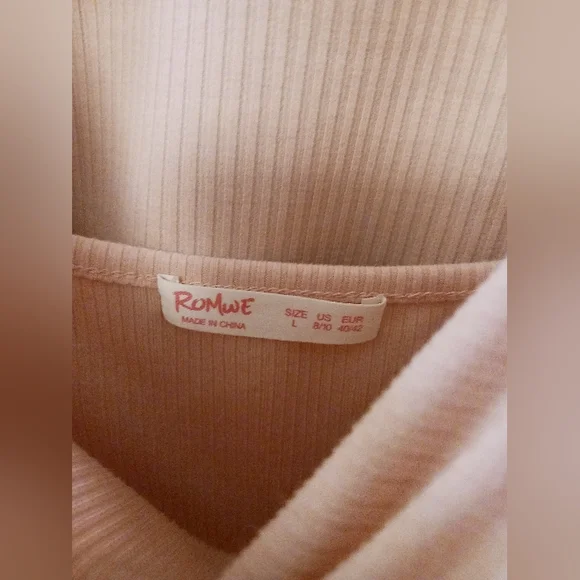 ROMWE LARGE WOMEN'S TWO PIECE LIGHT PINK SET DRESS AND LONG SLEEVE TOP INCLUDED - Picture 5 of 5